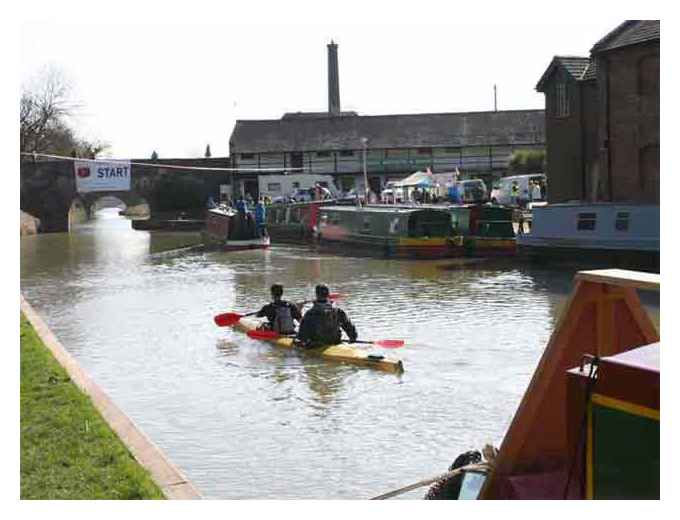 Devizes Wharf, the start of the Devizes to Westminster race © Chris Franklin