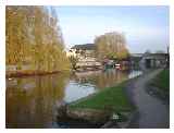 The Pleasure Boat pub at Alperton © stvsms06