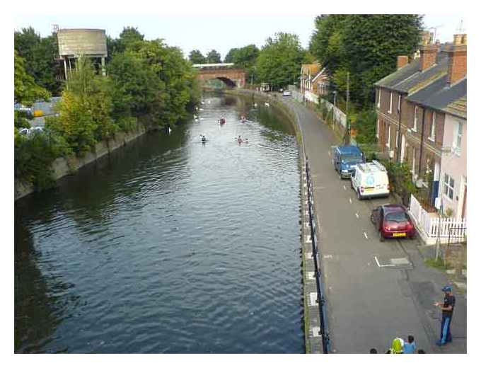 Approaching the junction with the Thames