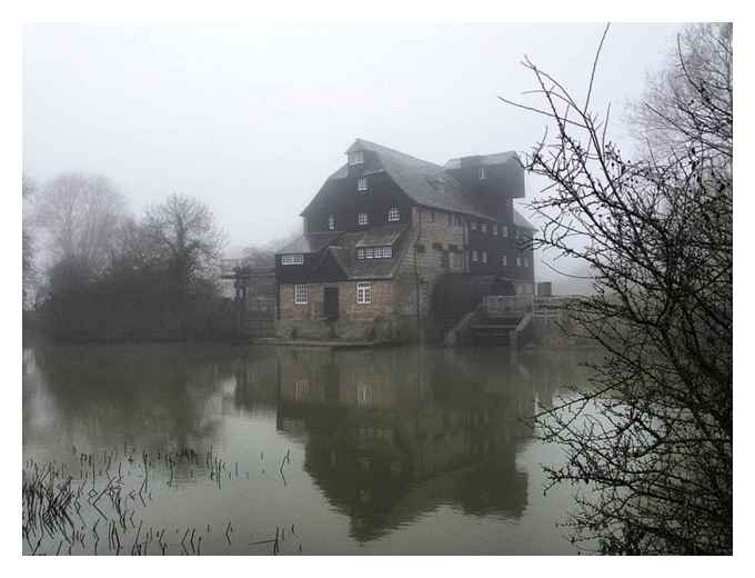 Houghton Mill © Sue Clamp