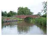 Mooring at Hayton (the Bridge Inn is the other side of the bridge)